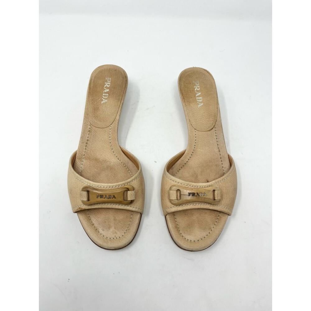 Vintage Prada Beige Leather Logo Sandal Kitten Heel retro size 37 Slip On Mule - Picture 6 of 7